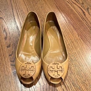 Used Tory Burch shoes